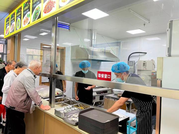 500万元建“食堂” 昆都仑区守护居民三餐温暖