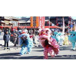 呼和浩特22.86万人品烧麦,民警这样护航!